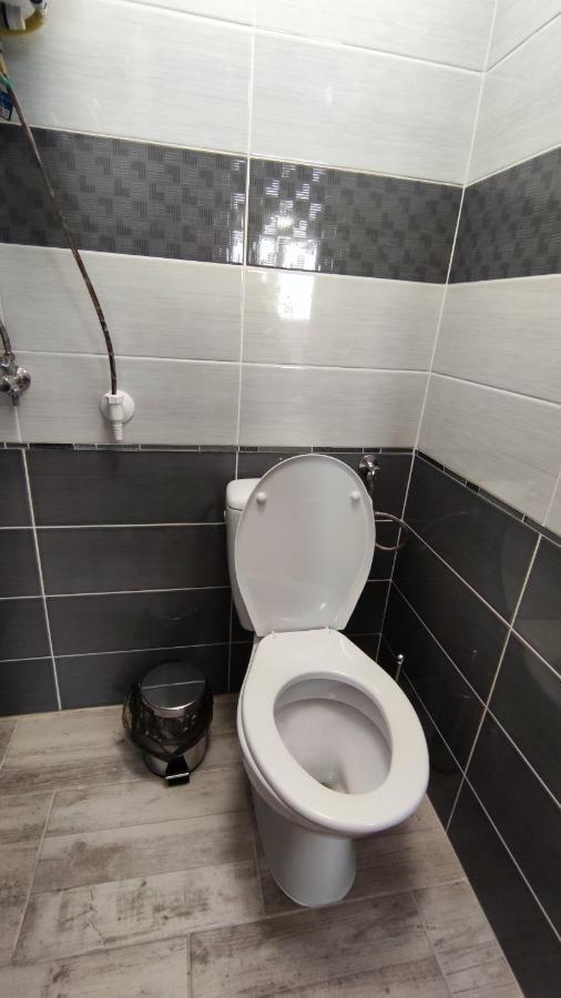 Freedom-Fehervar Apartman Szekesfehervar Exterior photo
